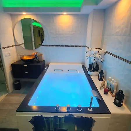 Romantique-jacuzzi 2 Pers Lejlighed Perpignan